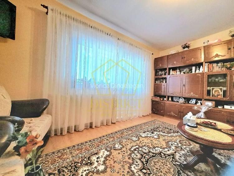 Garsonieră decomandată în Soarelui