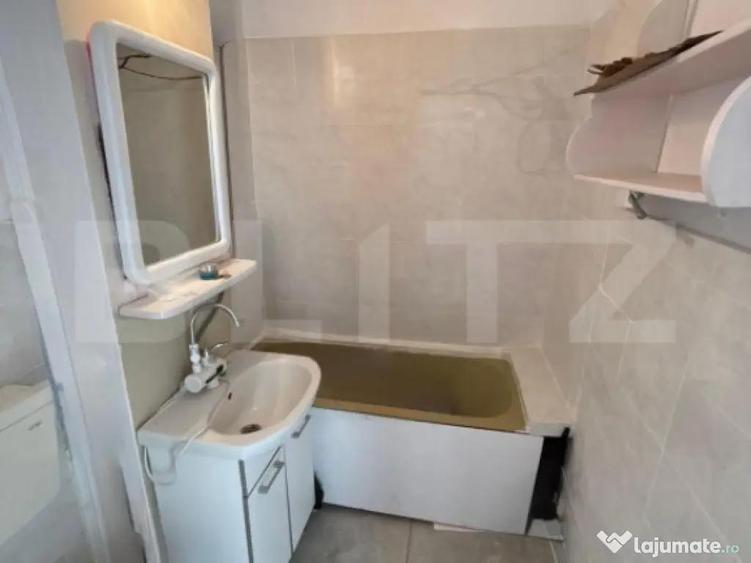 Garsoniera luminoasa cu vedere panoramica spre munte, Bar - 7