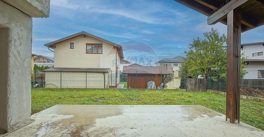 Casa spa?ioasa la gri, 4 camere, 3 bai, teren 500 mp ... - 6