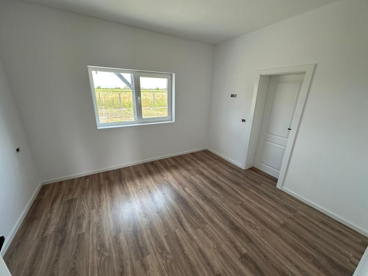 Casa lux 2025 Mosnita Veche - 10