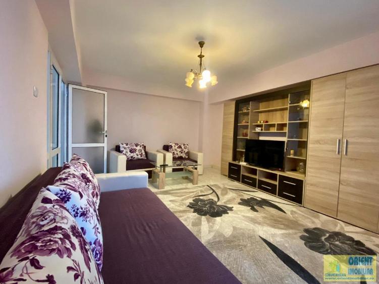 Capitol, bd. Mamaia, 2 camere, gaze, mobilat, Constanta - 2