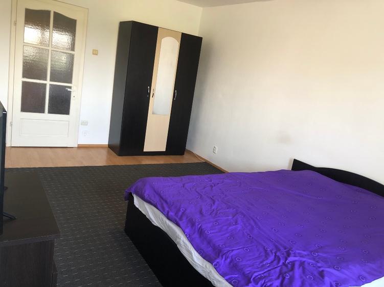 Apartament de vânzare - 6