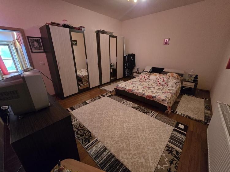 1 2 Duplex de Vânzare 152 mp utili + 455 mp teren Locație Excelentă! - 6