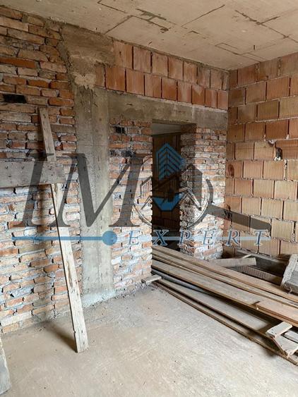 Casa de vanzare la rosu in Stremt, aproape de Alba Iulia - 3