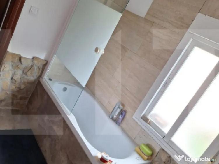 Casa individuala 68mp+ anexe + teren intravilan 3300mp , sat - 3