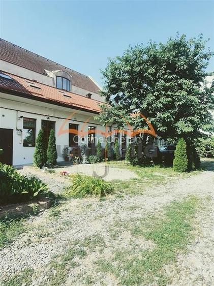 Casa cu curte verde in centrul Clujului