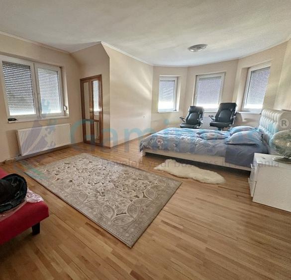 Casa pe 3 nivele si teren de vanzare, central in Sanmartin,  Bihor - 7