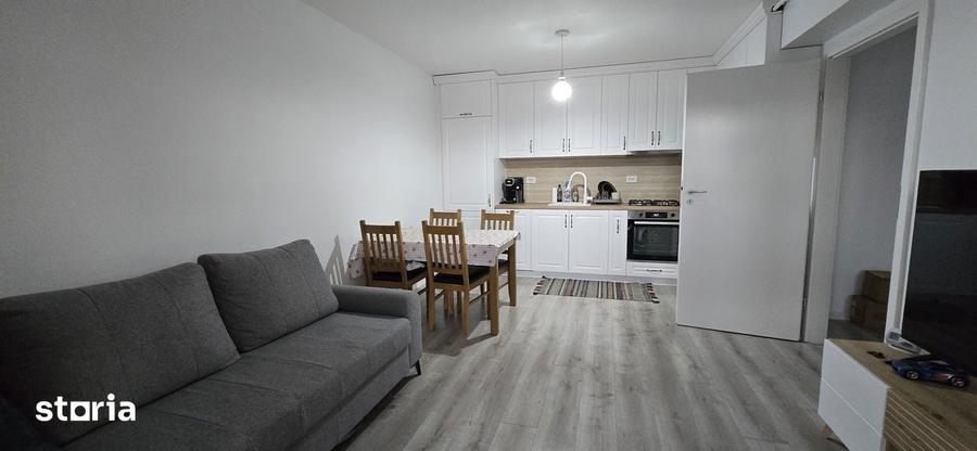 Vanzare Apartament 3 camere Class Park Targovi?te ,loc parcare - 3