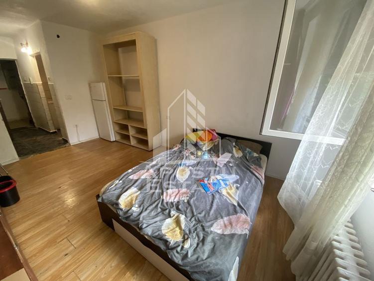 Garsoniera zona Complexul Studen?esc - 1