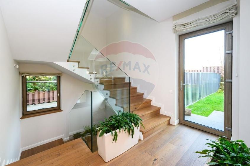 Vilă premium de vânzare in Borhanci. Exclusivitate. Comision 0% - 32