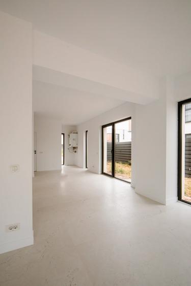 Oportunitate//Ultima Vila de 4 camere// Corbeanca// Piscina// Loc joaca - 22