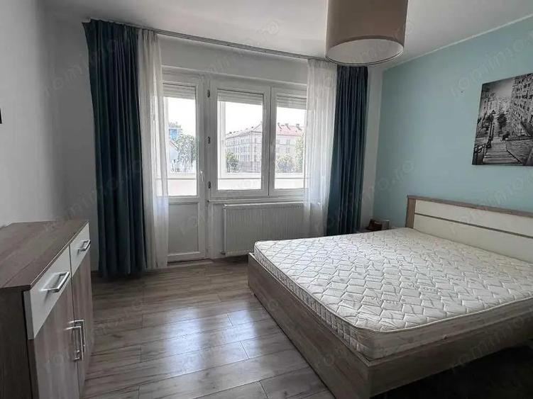 Apartament spa?ios de inchiriat 4 camere, 107 mp utili Ultracentral, Pia?a I.C. Bratianu, Tm - 12