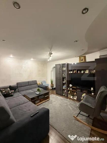 Apartament cu 3 camere, etajul 1, zona-Comuna din Paris - 1