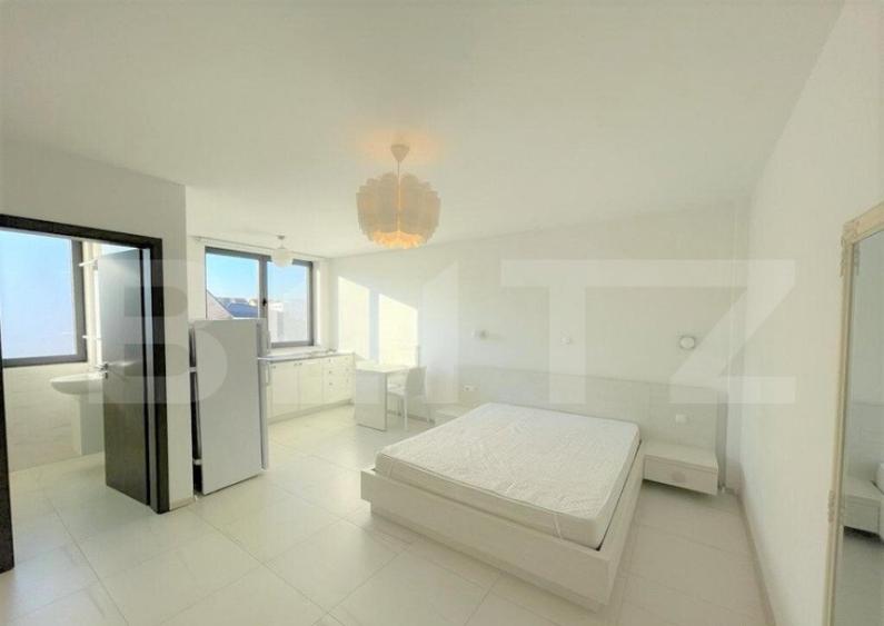 Garsoniera tip studio, 30 mp,imobil nou, zona strazii G.V.Bi - 12