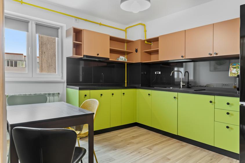 Vedere Panoramică Parc/City • Randament 7–12% • Metrou • Bloc 1982 • Decomandat - 3