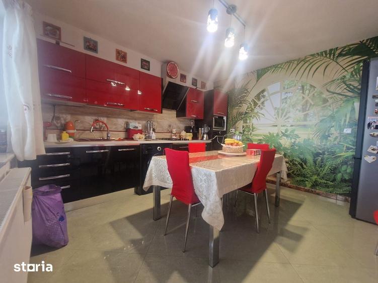Navodari zona Sud - Vila P+1, 4 camere cu teren 326mp - 260.000euro - 5
