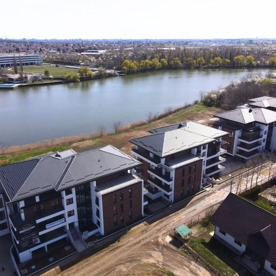 Vedere Panoramica Lac Straulesti | LakeView Garden | Parc Privat - 3