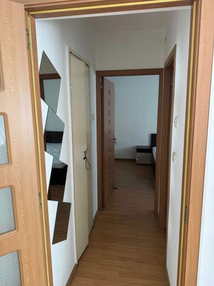 Inchiriez Ap. 2 camere Sos. Colentina 87 stradal, etaj 6/10 - 4