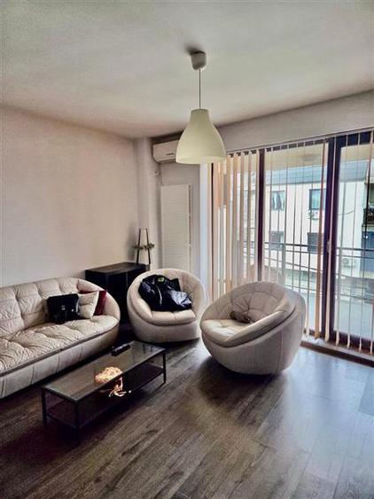 Jiului, studio dublu - 1