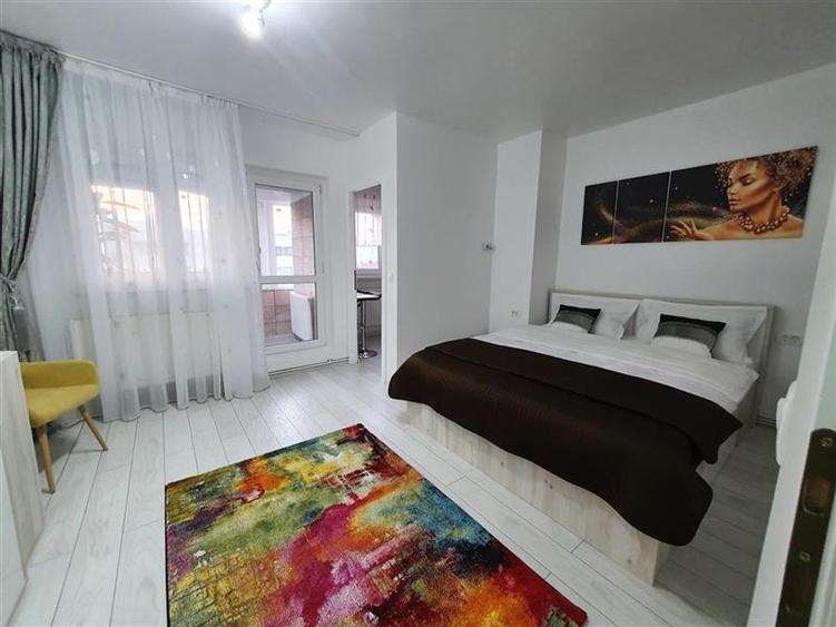 Garsoniera renovata, mobilata si utilata str. Toamnei - 1