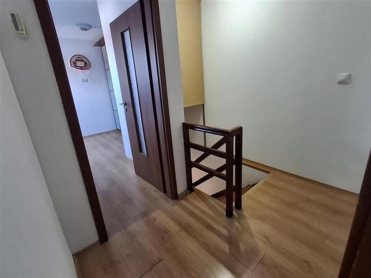Apartament 3 camere 2 bai balcon zona Valea Aurie - 7