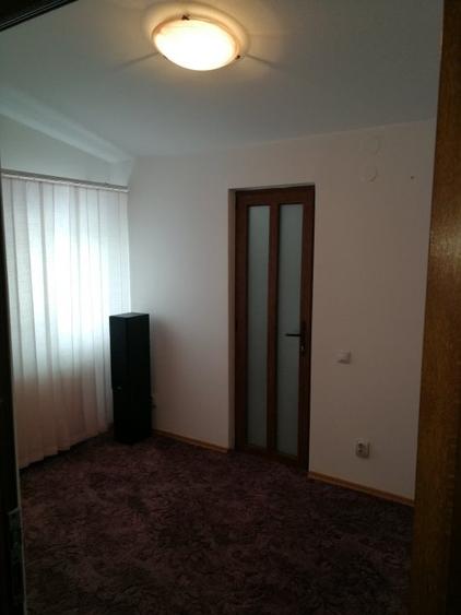 MOSILOR - int. Traian  vila 400 mp pretabila clinica, birouri - 8