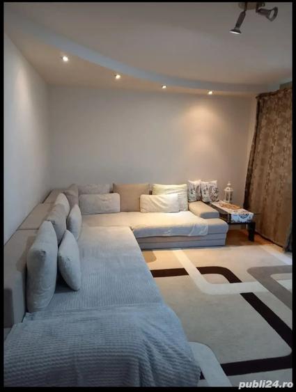 apartament de vanzare intre Torontalului si pia?a verde zona foarte buna - 1