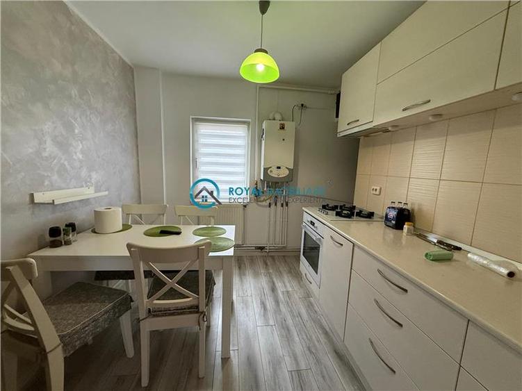 Royal Imobiliare - Apartament 3 camere zona 9 Mai - 4