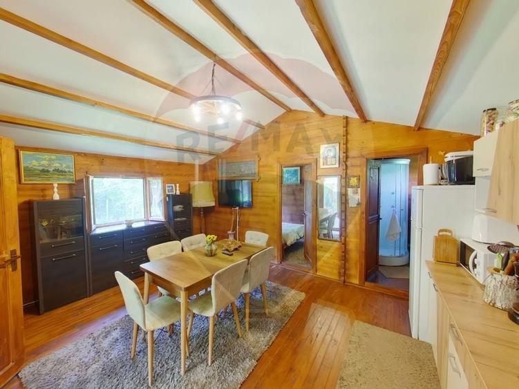 Casa / Vila cu 4 camere de vanzare - 6