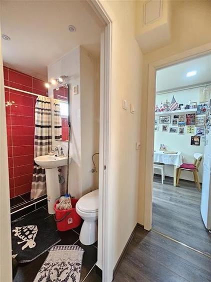 Apartament cu 2 camere zona Semicentrala etaj 3 - 8