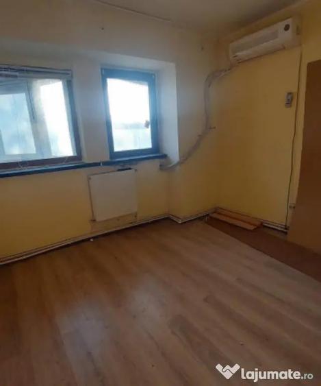 Apartament 3 camere de vanzare Gara, Constanta - 2