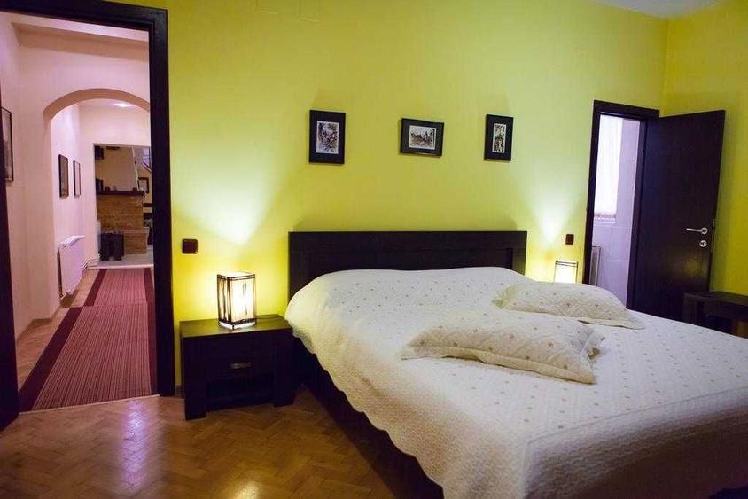 Pensiune de vanzare in Brasov - 1