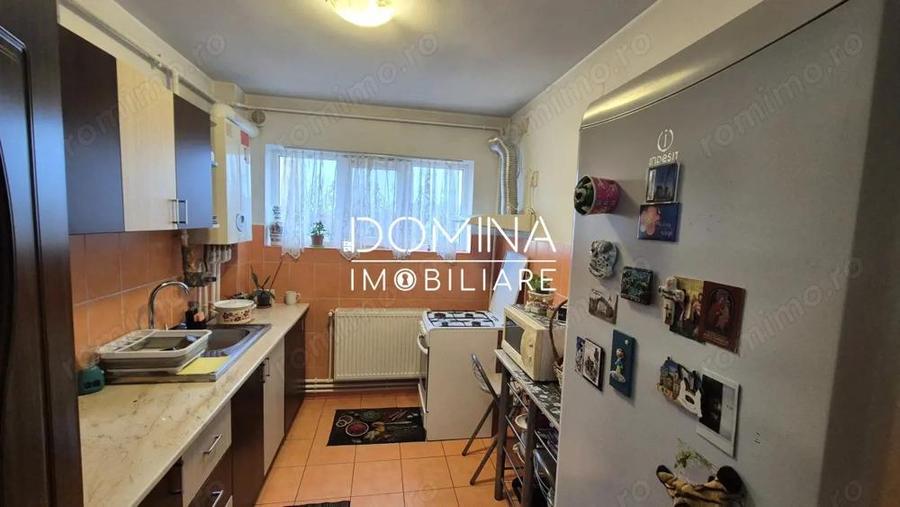 Vanzare apartament 2 camere Zona Centrala strada Slt. M.C. Oancea - 4