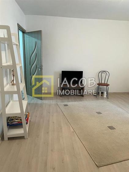 Apartament parter 2 CD, zona Lidl Gara - 7