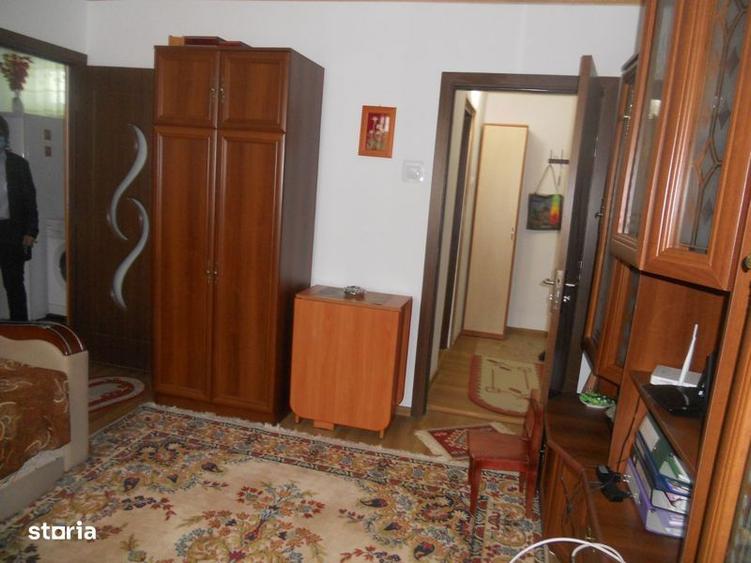 Inchiriez apartament! - 2