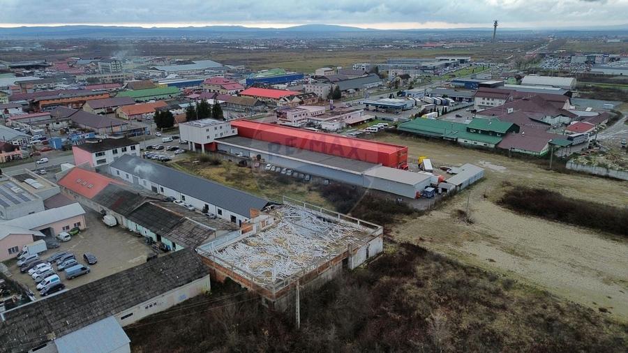 Hala de 2,400mp BD Regele Mihai Baia Mare zona Dedeman 490.000 EURO - 6