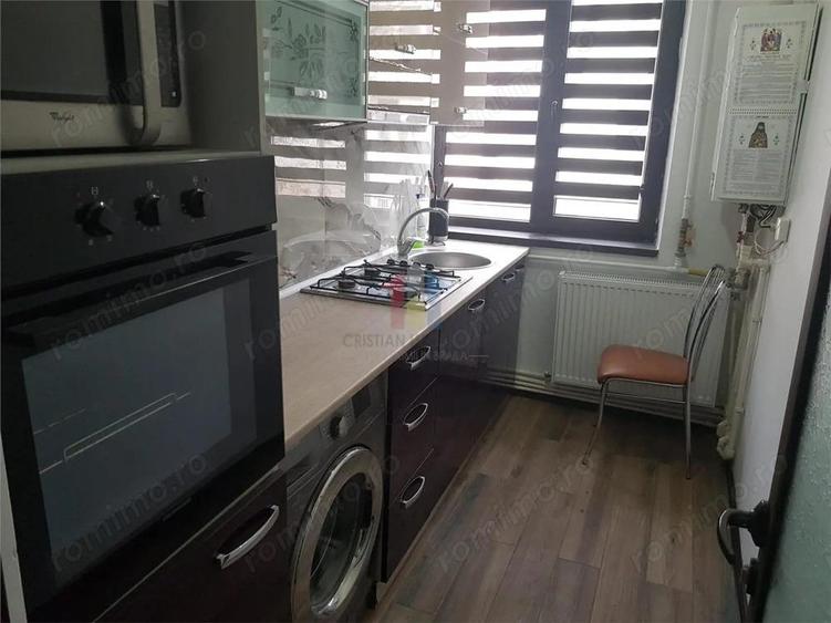 2 camere confort 1 decomandat, Mobilat si Utilat, etaj 1, Independentei - 8