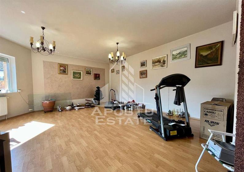 Vila individuala cu 5 camere zona Ronat - 1