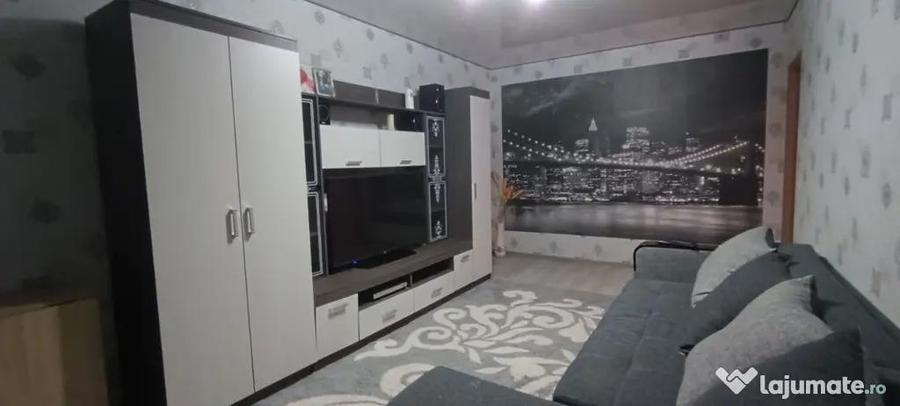 inchiriere apartament cu 2 camere in zona Panduri - 1