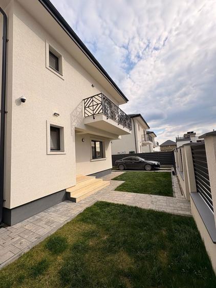 Casa Vila de vanzare in Tunari - 8