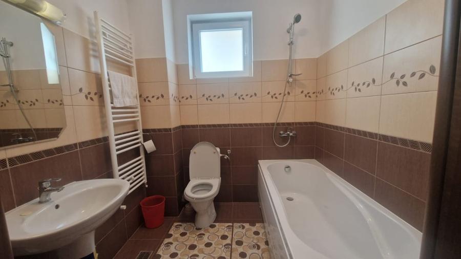 Apartament 2 camere, decomandat, 63mp, cartier Brazda, zona Carrefour - 5