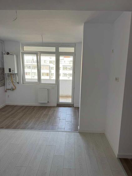 Apartament 2 cam de inchiriat 51 mp, parcare inclusa 350 - 8