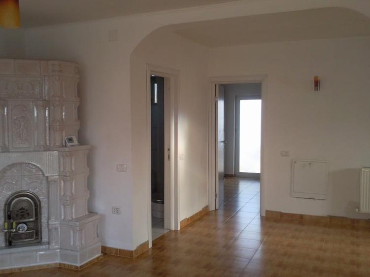 Casa  frumoasa de vanzare - 4