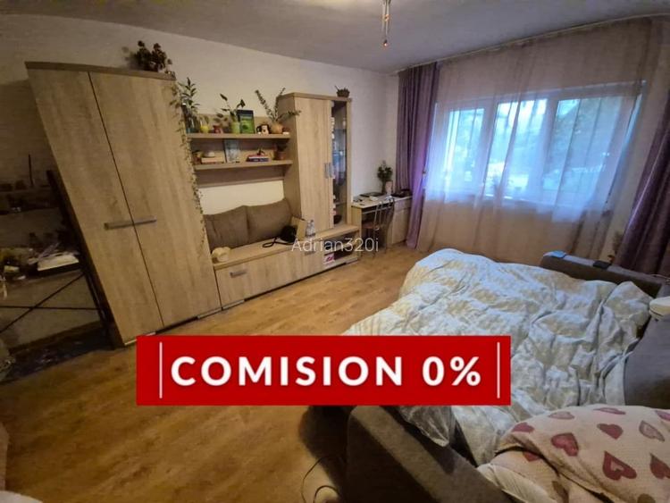 Apartament 3 camere, 2 bai, 64mp, decomandat, zona Intre Lacuri Apartament 3 camere, 2 bai, 64mp, decomandat, zona Intre Lacuri