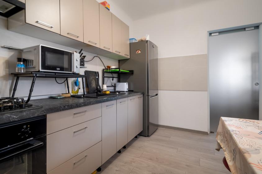 Casă cu curte generoasă pe o stradă liniștită din Bucureștii Noi - 33