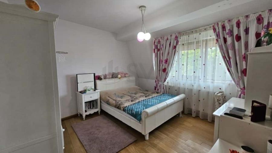 REV2005225 Duplex in centrul Brasovului - 7