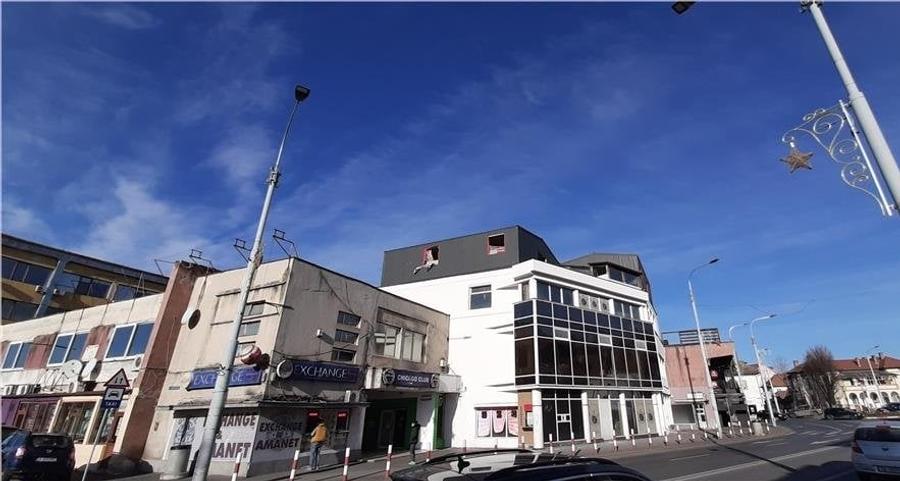 Vanzare Spațiu Comercial 1013 mp Utili P+3 în Zona Cu Trafic Intens din Sibiu - 5