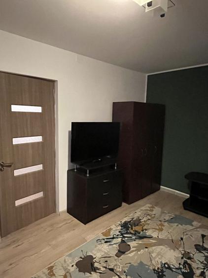 Apartament 2 Camere de inchiriat zona Crangasi - 6