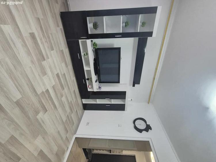 Vand Garsoniera 24mp etaj 3 4 zona Industriala. - 3