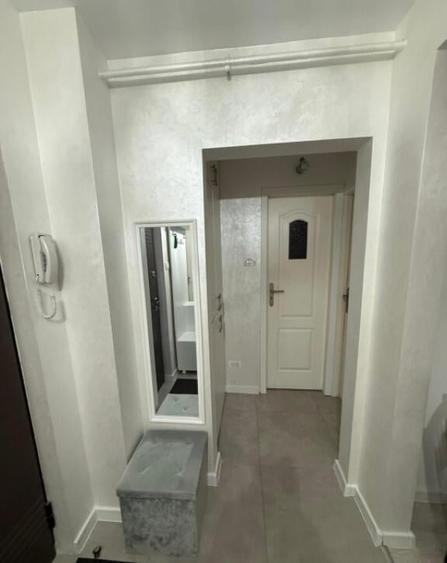 Apartament 3 camere, 75 mp, zona Corni?oiu - 1